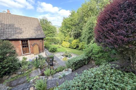 garden a.jpg