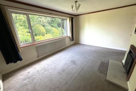 living room a.jpg