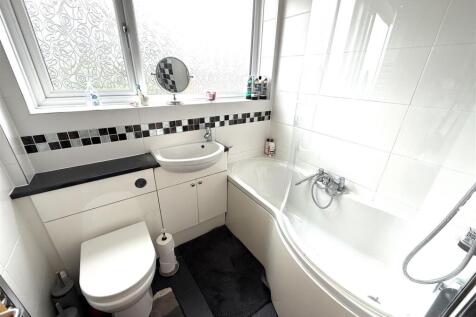 Moorfield 2.jpg