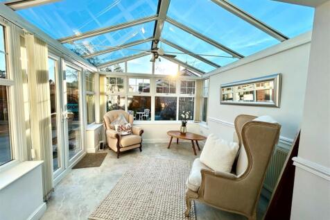 royston drive conservatory.jpg