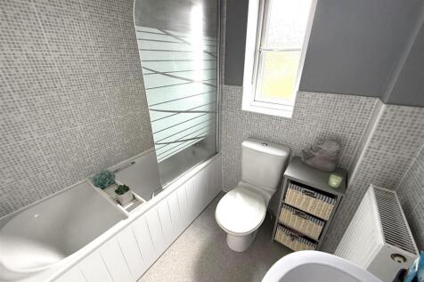 Cottage 4.jpg