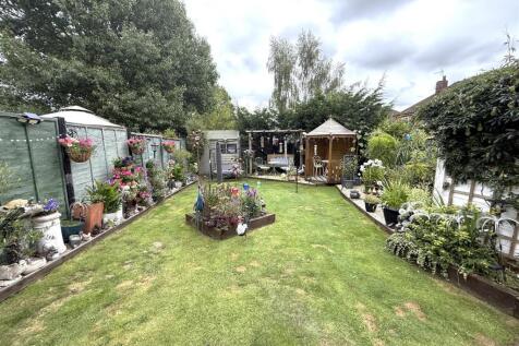 rear garden.jpg