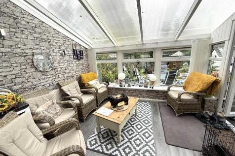 conservatory b.jpg