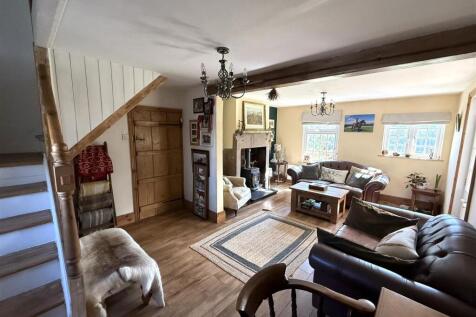 The Cottages 13.jpg