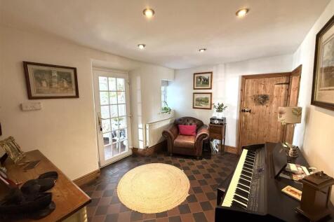The Cottages 4.jpg