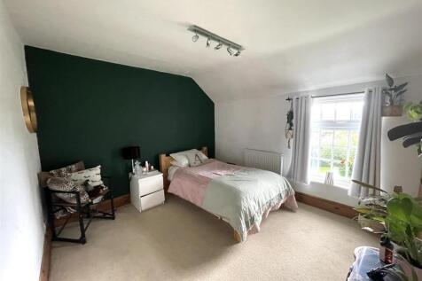 The Cottages 21.jpg