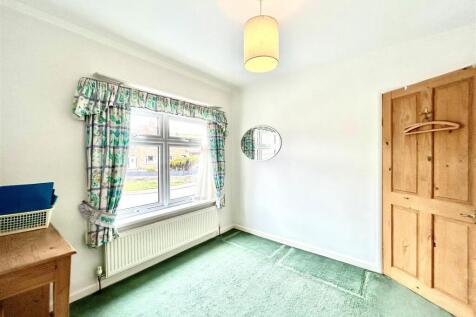 FAR LAUND BED 3.jpg