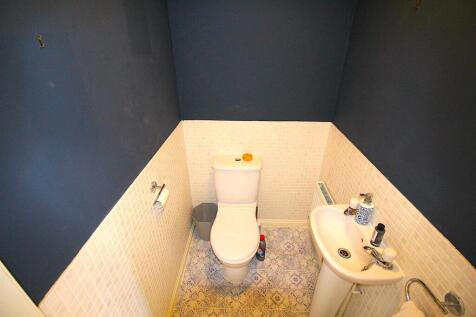 WC.JPG