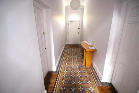 Communal Entrance.JPG