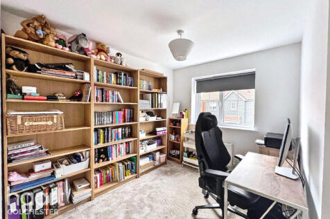 Property Image 28