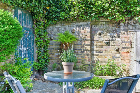 Property Image 11