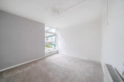 1375029-9-6904aa5...