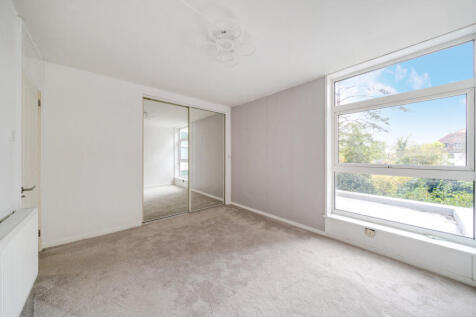 1375029-10-6904aa...