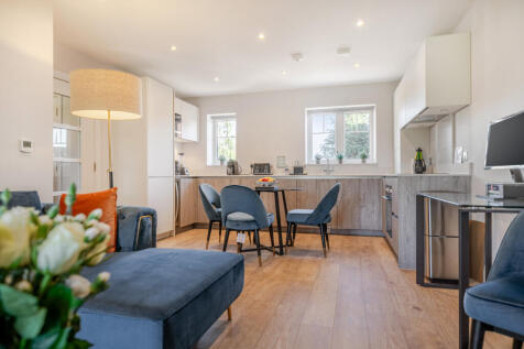 1383768-8-69205ee...