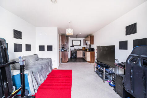 1385972-6-692f150...