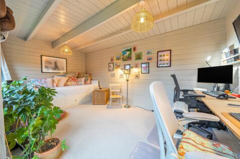 Garden Office