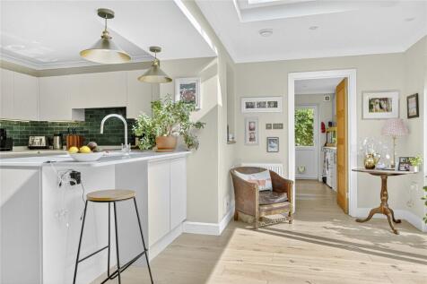 Breakfast Bar
