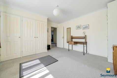 Upstairs Bed 1