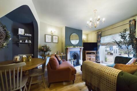 Living/dining room