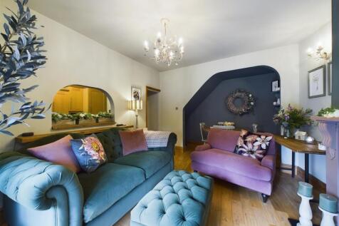 Living/dining room