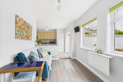 Hallway/Sitting Area