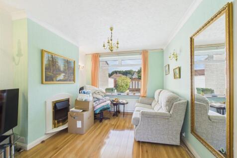 CAM01646G0-PR0349-STILL004.jpg