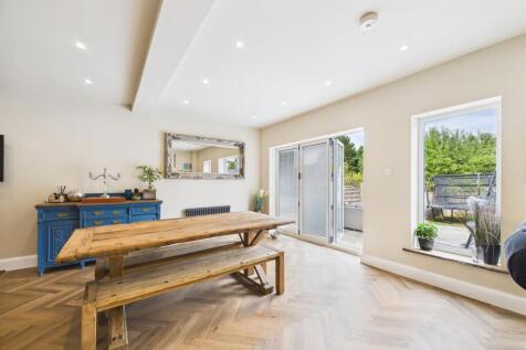 Kitchen/Dining/Family