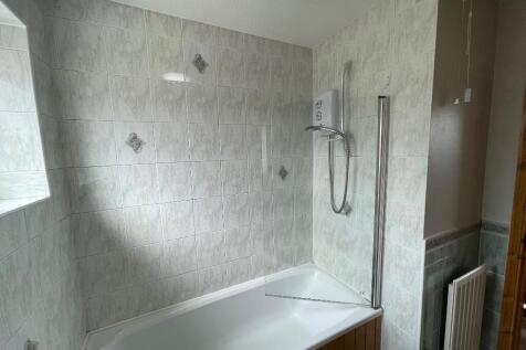 BATHROOM REV