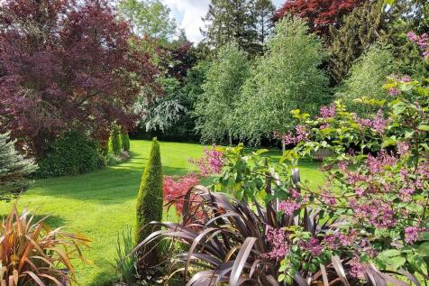 avondale garden