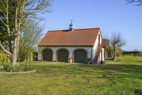 89038_The Orchard...
