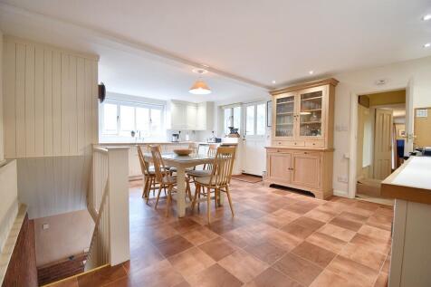 grays court (2)