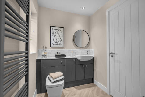 12 Amber Bathroom