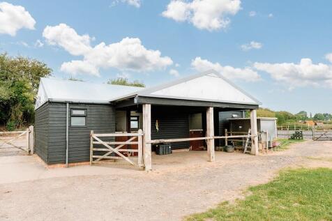 paddock-1