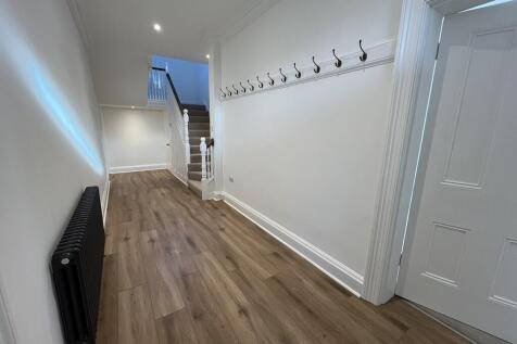 Front Entrance Ha...