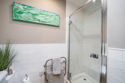 1361874-13-68deb9...