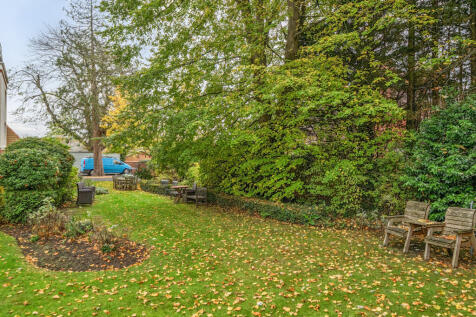 1375279-1-690389d...