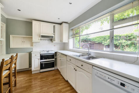 1295703-68308a931...