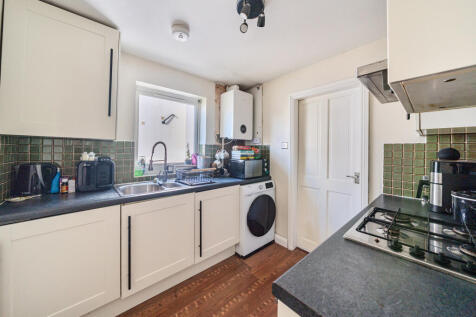 1348290-12-68baaa...