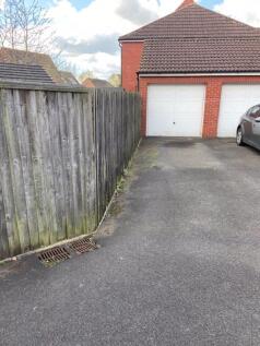 Garage &amp; Parking Space