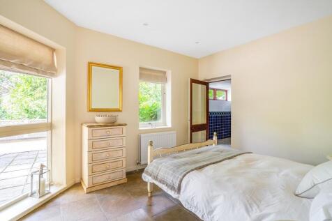 Bedroom (Annexe)