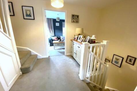 Landing (First Floor