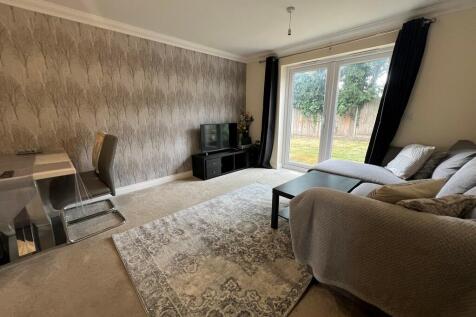 Living RM 1