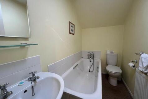 bathroom upstairs
