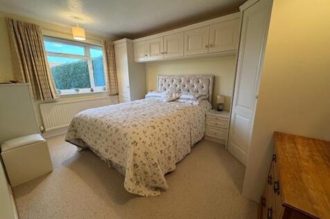 bed 1