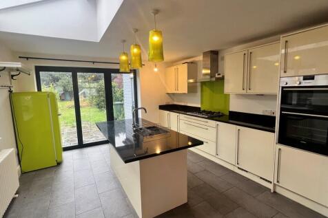 carr av new 005