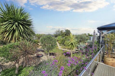 Aldringham garden