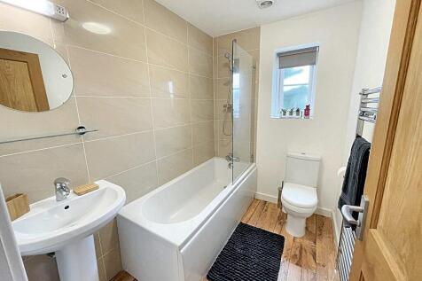 IMG_1025_18_bathr...