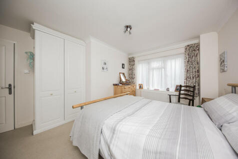 Bedroom 1 b