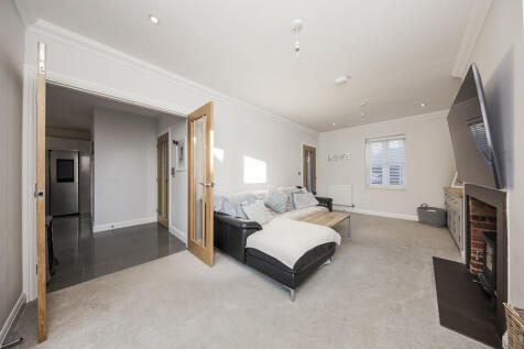 lounge 2