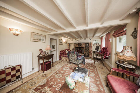 sitting room 1